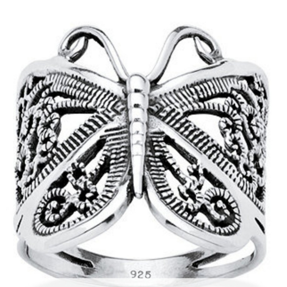 Butterfly ring